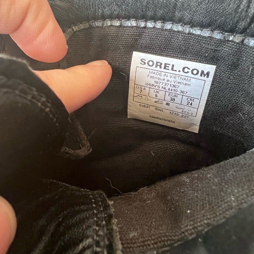 Sorel Waterproof Suede Emelie Biker Boot size 7 - Picture 7 of 8